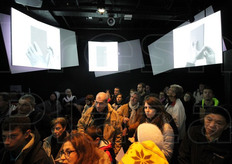 Il pubblico conosce gli 'ambasciatori' della Germania, che li accompagneranno alla scoperta del padiglione.