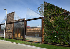 "L'Associazione mondiale degli Agronomi ha partecipato a Expo con questa struttura denominata "Fattoria Globale", un Padiglione realizzato con 65 metri cubi di legno italiano."