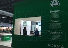 L'impegno di Adama e' quello di creare semplicita' in agricoltura, fornendo agli agricoltori soluzioni tecnologiche all'avanguardia e su misura. In questo progetto il rapporto con il mondo della distribuzione dovrà essere ancora piu' forte, l'obiettivo è comune: rispondere ai bisogni dell'agricoltore.