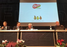 Durante i lavori della prima giornata di Interpera, spazio anche a Luca Granata di Opera che ha presentato i primi risultati della maxi aggregazione che, quest'anno, ha raccolto quasi 207mila ton di pere. Primo obiettivo? Nuove alleanze e collaborazioni per controllare il 51% della produzione.