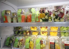 Alla manifestazione bolognese Agribologna ha presentato diverse novita' nella linea Fresco Senso come Stikki, verdure in stick per un rapido consumo, Wok & Grill, ricette pronte da cuocere, e nuove referenze della linea con un mix di frutta secca.