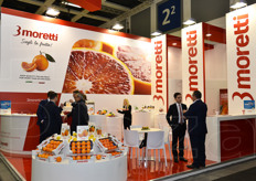 La presenza degli espositori italiani e' stata, come sempre, quella piu' numerosa: oltre 450 stand, quest'anno. Alcuni erano al proprio esordio, come l'azienda agrumicola siciliana 3 moretti.