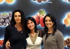 Renata Cantamessa (al centro) insieme ad Attilia e Carola Gullino dell'omonima azienda piemontese.
