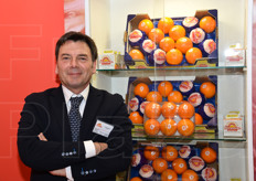 Aurelio Pannitteri, presidente della OP Rosaria, marchio riconosciuto nel settore agrumicolo.