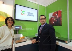 Maria Giovanna Galluzzi e Leonardo Dioguardi dell'azienda pugliese Tecno Quality. Nata nel 2004, l'azienda ha attualmente come core business la fornitura di prodotti e servizi quali: strumenti di pesatura e di precisione da laboratorio, metrologia, progettazione, sviluppo e assistenza di software gestionali.
