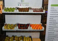 Le imprese aderenti a Fruitimprese Veneto dispongono di un ampio assortimento di prodotti ortofrutticoli propri e acquistati da terzi.