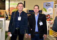 In visita alla fiera incontriamo Jan Leune e Moshe Oren della sementiera Top Seeds.