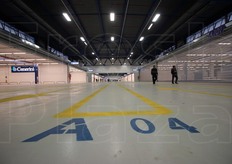 Ma il vero banco di prova della Nuova Area Mercatale sara' la movimentazione delle merci, uno dei talloni d'Achille della vecchia struttura. E' stata la Toyota a mettere a punto un sistema di movimentazione che sia il piu' efficace ed efficiente possibile. Ora tutti sono in attesa della prova del fuoco: il momento in cui l'area diventera' operativa.