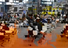 Ha debuttato ieri, 4 maggio 2016, Fruit&Veg System: la start-up ideata da Veronafiere in collaborazione con Agrifood Consulting e dedicata all'internazionalizzazione e all'innovazione del made in Italy ortofrutticolo di eccellenza. In programma a Veronafiere fino al 6 maggio, Fruit&Veg System non e' solo un'occasione di business e di networking per le aziende ortofrutticole ma e' anche un momento ricco di contenuti, spunti di riflessione e di condivisione di know-how innovativo che la start-up veronese mette a disposizione dei partecipanti attraverso un fitto programma di eventi.