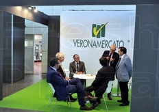 Mercato di Verona in prima linea.