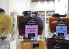 Un altro esempio della ricercatezza delle confetture della Campo d'Oro: una marmellata di fragoline di Sicilia.