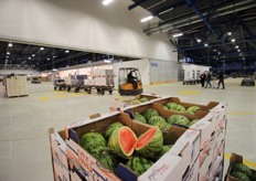 "Per Valentino Di Pisa, grossista a Bologna e presidente nazionale di Fedagromercati, quelli ottenuti dal trasferimento nella Nuova Area Mercatale sono risultati "oltre ogni piu' rosea aspettativa"."