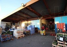 Nel retro dei vecchi stand.