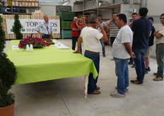 Un momento di scambio tra partecipanti.