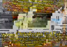 E sempre dalla Sicilia, uva di varieta' Victoria.