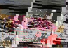 Come di ciliegie di diverse origini.