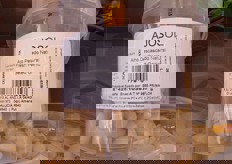 Aglio fresco pelato originario della Spagna, in confezione da 1 kg.