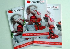 Un'iniziativa di comunicazione ideata dalla Med Hermes: TomatoCult, piattaforma web ispirata al mondo dei social network, attualmente dedicata al pomodoro il cui obiettivo primario e' mettere in comunicazione tra loro produttori e consumatori finali. Il blog e' diviso in quattro aree principali: produttori, chef, ricette e cultura. Tutte le aree sono piene di contenuti interessanti, che aiutano sia i produttori sia i consumatori a conoscere meglio il mondo del pomodoro e dei benefici ad esso collegati. Maggiori informazioni su www.tomatocult.com.