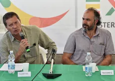 I ricercatori Marco Scortichini e Gianni Tacconi durante uno dei convegni scientifici.