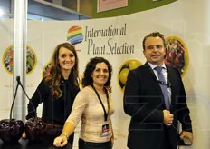 In rappresentanza di International Plant Selection: Edwige Remy, Gloria Guerra Pérez e Alexandre Darnaud.