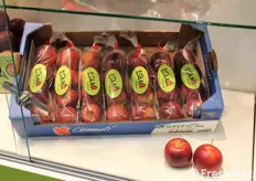 ISAAQ® e' la mela snack lanciata con il marchio natural snack.