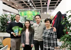 Leonardo Mileto (agronomo), Claudia Cardone (commerciale estero), Angelo Mileto (amministratore) e Palma D'Amico dell'Az. Agr. Ortoflora, che possiede il marchio Le Erbe dello Chef.