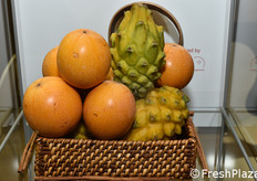 Granadilla e pitahaya dalla Colombia