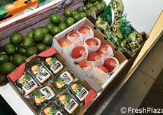 Frutta tropicale nello stand della compagnia tedesca Westfalia Fruit