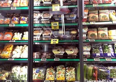 Insalate e piatti pronti.