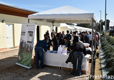 La registrazione degli intervenuti alla giornata inaugurale.
