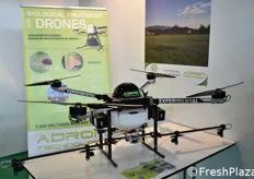 Uno dei leitmotiv dell'edizione 2017 di Macfrut è stata l'innovazione. Qui un bio-drone della Adron Technology.
