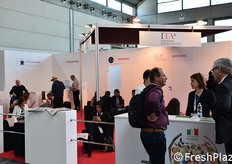 Spazio estero con l'ufficio Ice.