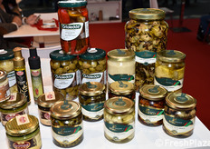 Qui e nelle foto seguenti, una carrellata sui prodotti in esposizione al Macfrut Gourmet.