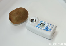 Rifrattometro digitale.