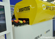 Riflettori puntati sulla tecnologia Apples Sort della Unical 8.0, l'ultima innovazione a marchio Unisorting nata in casa Unitec per rispondere in maniera altamente performante alla lavorazione del prodotto piu' diffuso al mondo: le mele.