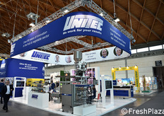 Unitec lavora in tutto il mondo per migliorare i risultati della Centrale Ortofrutticola. Il sorriso dei suoi clienti ne e' la migliore testimonianza.