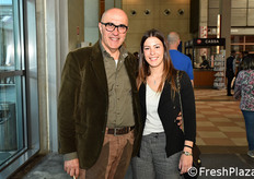 In visita alla fiera, Daniele Berardi e sua figlia Maria Giulia.