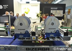 Stand Bizerba con in primo piano una etichettatrice.