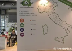 Conip, nello stand una parete dedicata ai vari consorziati in Italia.