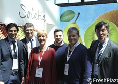 Foto di gruppo all'Op Gran Frutta Zani.