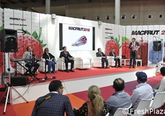 Presentazione di Macfrut 2018, in programma alla Fiera di Rimini, dal 9 all'11 maggio. L'emblema della 35esima edizione sara' il Radicchio. La Regione partner sara' il Veneto, mentre paese estero partner sara' la Colombia.