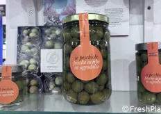 Sembrano olive e invece sono le Peschiole di Verticelli, il prodotto di punta dell'azienda con una bella storia da raccontare. Seguiteci!