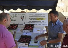 Daniele Neri spiega le caratteristiche delle sue varietà.
