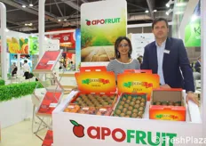 Romina Kamel (export sales) e Renzo Balestri (referente commerciale estero) di Apofruit.