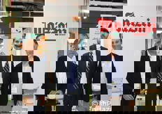 Allo stand del Mazzoni Group troviamo Pierluigi Marconcini, Matteo Mazzoni e Francesco Guzzianti.