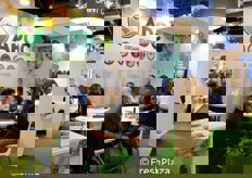 Stand APOC in fermento.