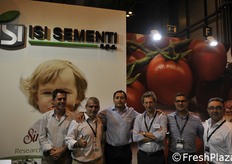 Una grande famiglia quella di Isi Sementi: Menendo Gomez, Jose Gomez, Jose' Parra, Diogo Anjos, Bartolomeo Santaera, Daniel Castellar.