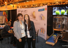 Andrea e Sierra Andrade allo stand PND.