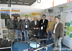 Allo stand Aermatica 3d abbiamo fotografato Paolo Marras (primo a destra), Benedetto Accinelli (terzo da destra) della Riff98 più alcuni rappresentanti dell'Az Ag. Cavallini Giuseppe.