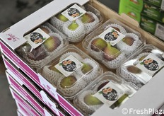 Fichi in vassoi da 4 pezzi.